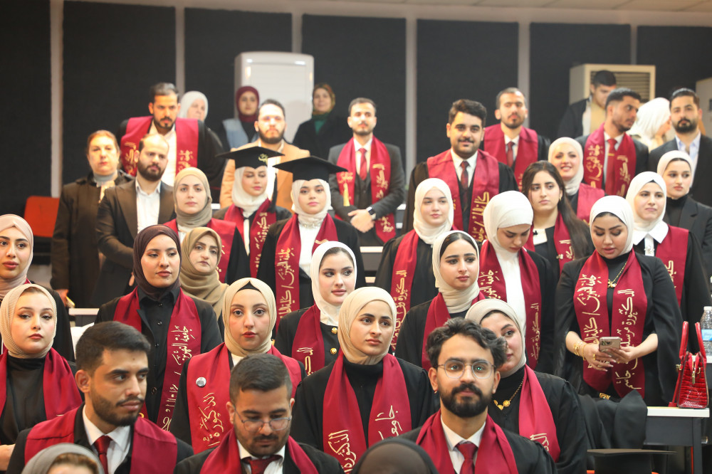 نقيب أطباء العراق يحضر حفل ترديد القسم الطبي لخريجي كلية الطب – جامعة النهرين