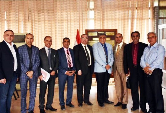 عقد اجتماع اللجنة الاجتماعية في نقابة الاطباء المقر العام برئاسة الدكتور منتظر الفضلي